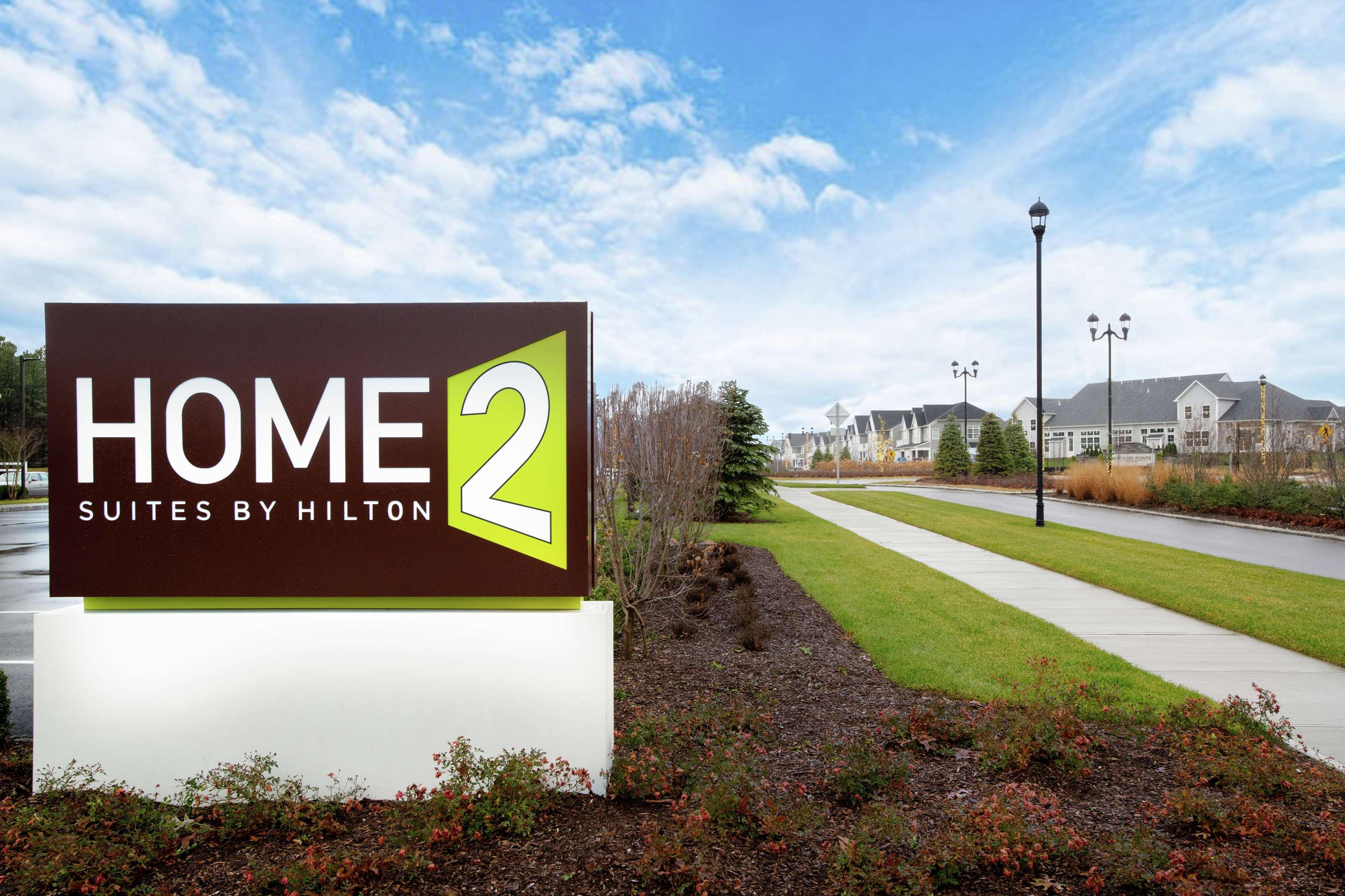 Home2 Suites By Hilton Long Island Brookhaven Yaphank Exterior photo