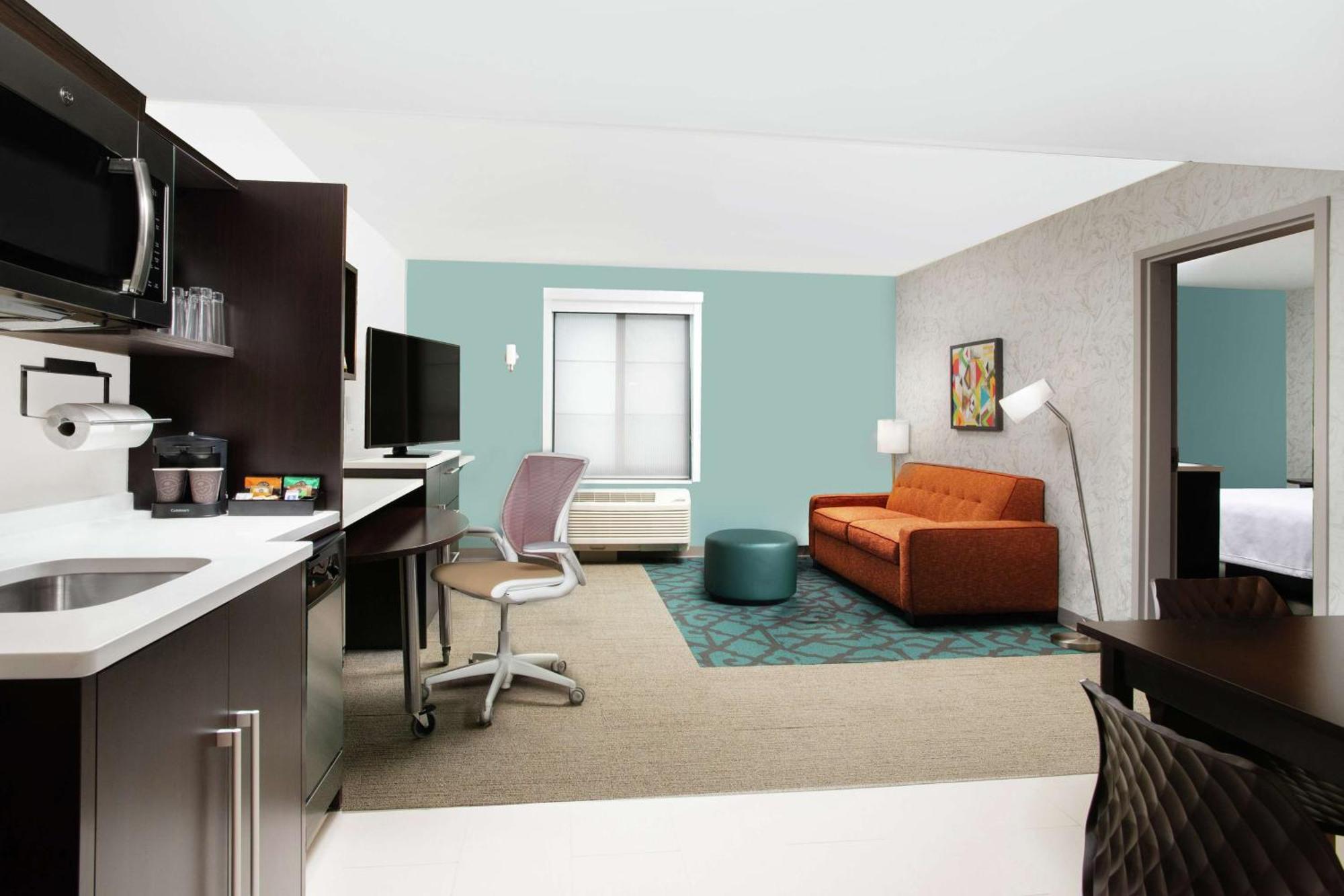 Home2 Suites By Hilton Long Island Brookhaven Yaphank Exterior photo